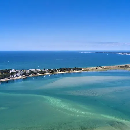 Ile D'houat - Maison 5ch - 7 A 14 Pers. - Piscine & S Holiday home